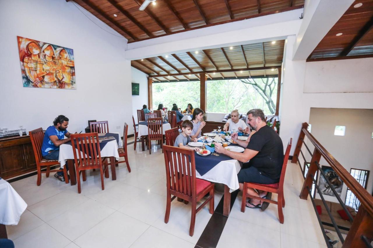 Grand Kalundawa - Dambulla'S Hidden Secret Exterior foto