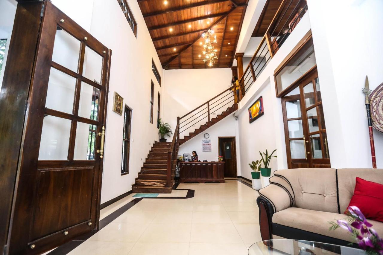 Grand Kalundawa - Dambulla'S Hidden Secret Exterior foto