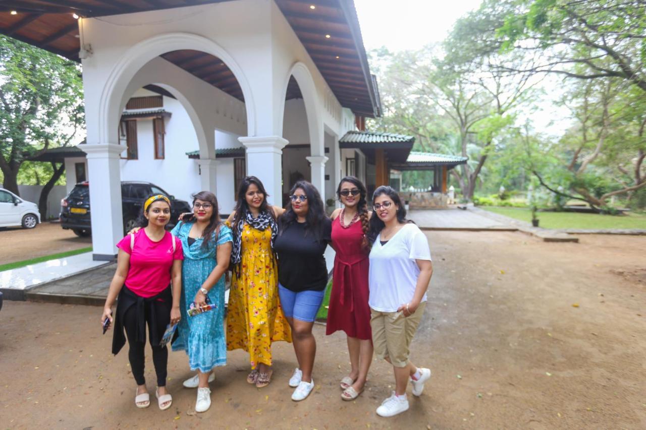 Grand Kalundawa - Dambulla'S Hidden Secret Exterior foto